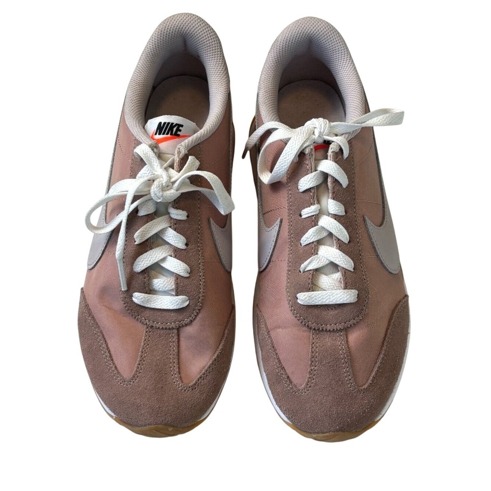 Nike Retro Runner Pink Mauve Suede Nylon Gum Sole Sneakers Women's 9 Consign
